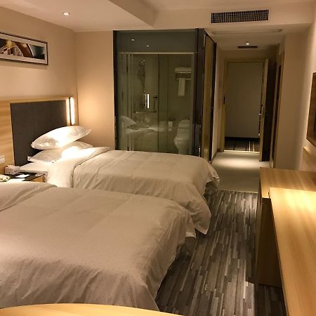See U Select Hotel Wuhan Eksteriør bilde
