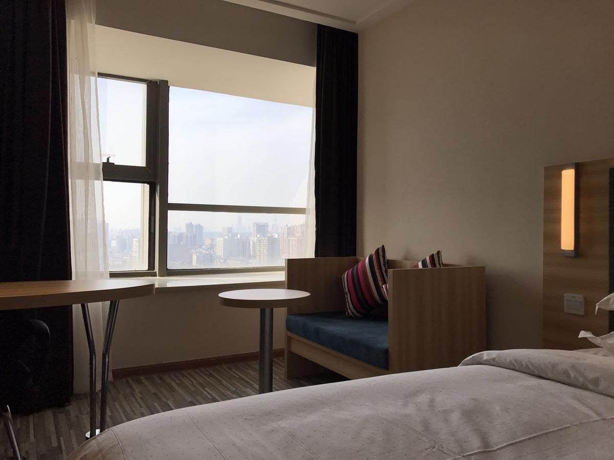 See U Select Hotel Wuhan Eksteriør bilde
